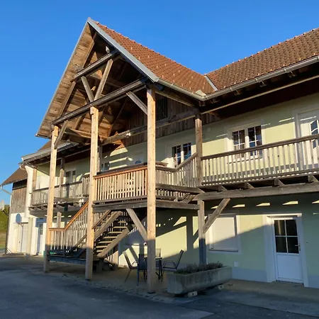 Maier * フュルステンフェルト